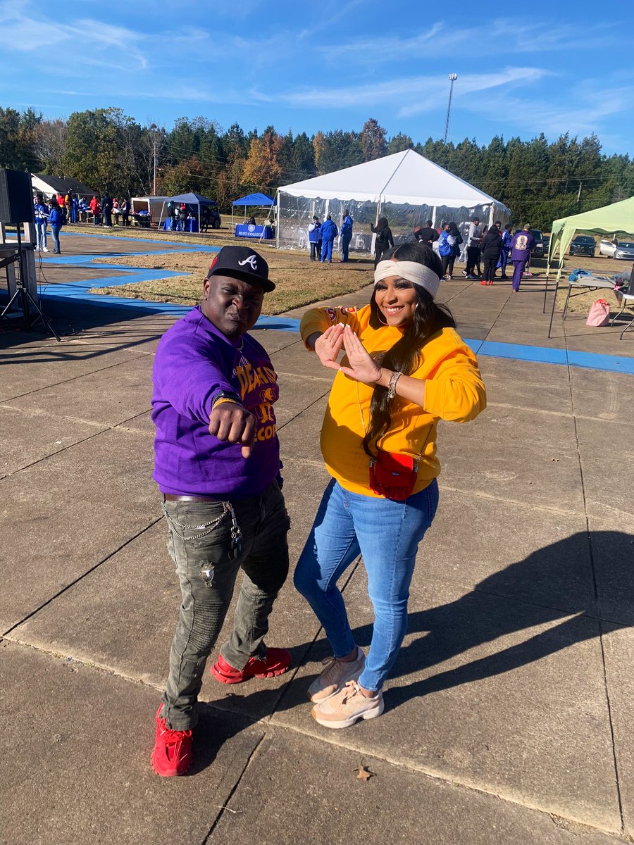 iamCammyJ's tweet image. B l o o d . 
A Coleman family. 
#ThetaPi #KappaBeta #HomeComing