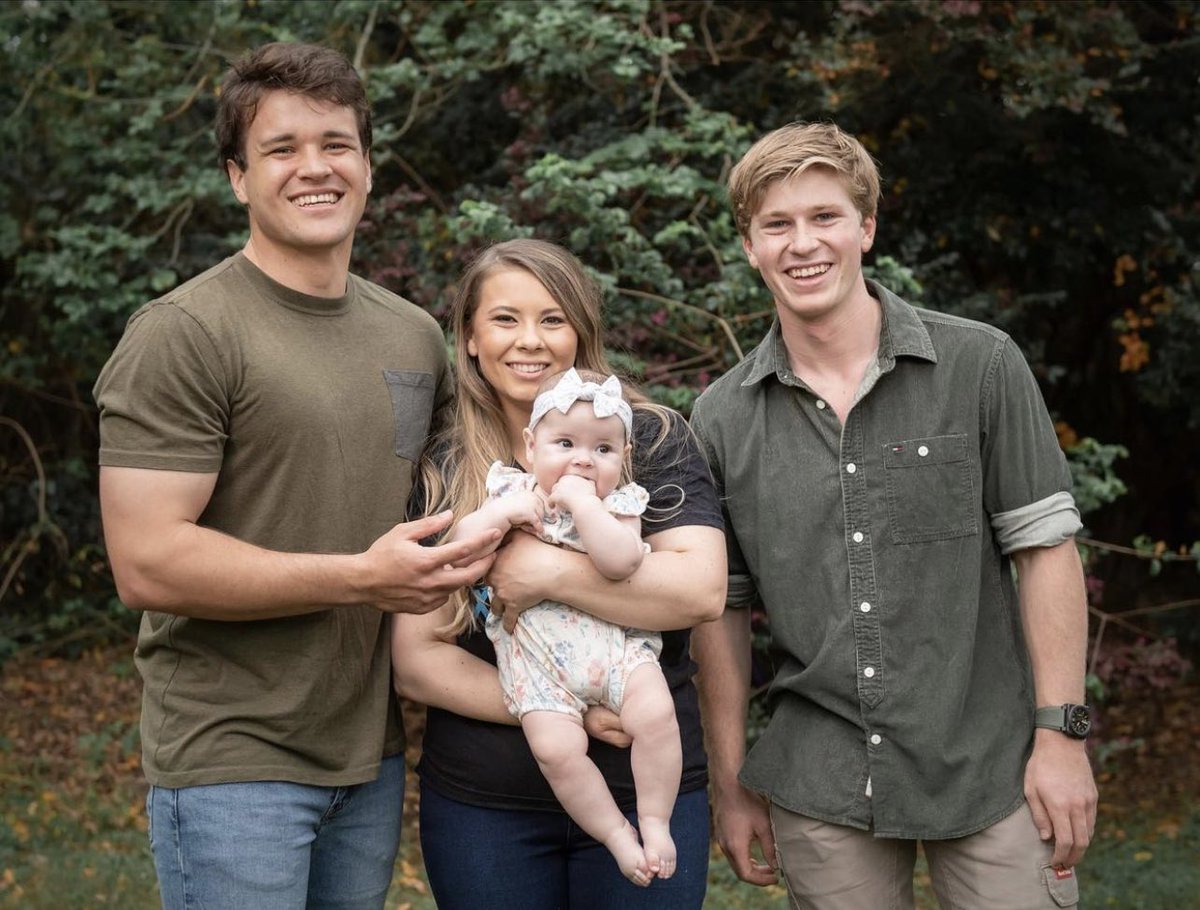 Robert Irwin on X: "Happy 25th @chandlerpowell9! You're a great mate, a rad dad and an all-round legend! ✌️🎉 https://t.co/dmXtQeHNFn" / X