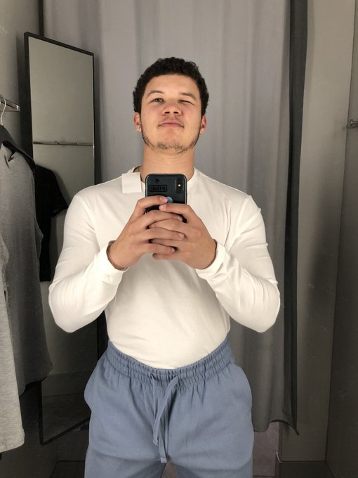 Watch Jarred Z's leaked NSFW photo on TwXstars