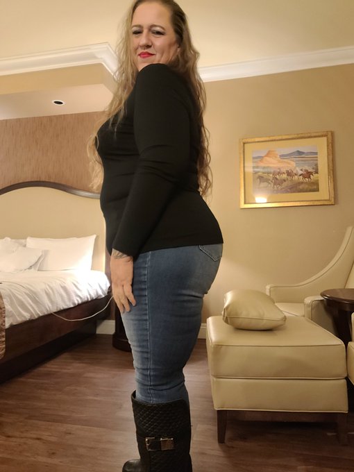 Now I just need to raise the money to get all this skin removed https://t.co/QZcoVWTNK1