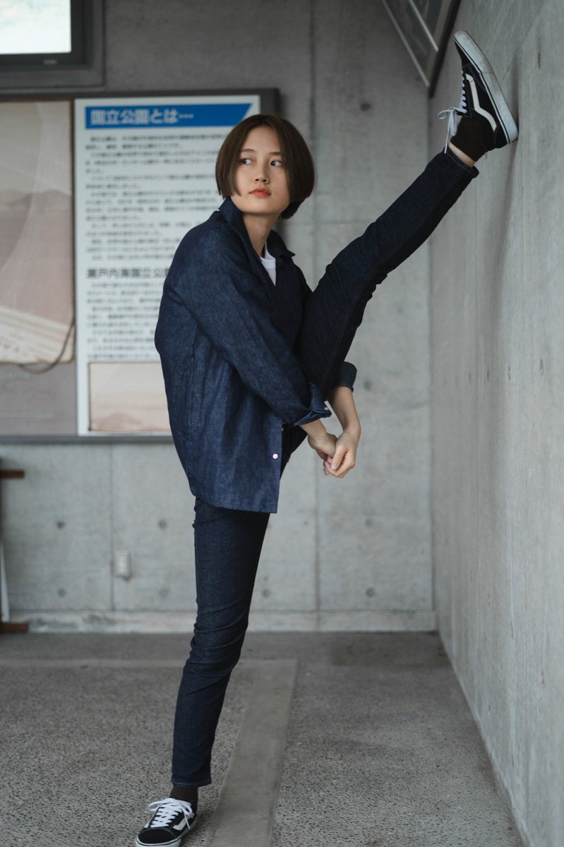 shunsuke12261's tweet photo. ブランド立ち上げ初期の頃から人気の超ストレッチジーンズ「Relax」がITONAMIとなり、2ndモデルとなって新登場しました！

お問い合わせもいくつかいただいていまして、しばらくの間、在庫切れになっており、大変お待たせしました。

最高の履き心地です🙌

https://t.co/bSL1oprSDS https://t.co/4LPnsn9gkc