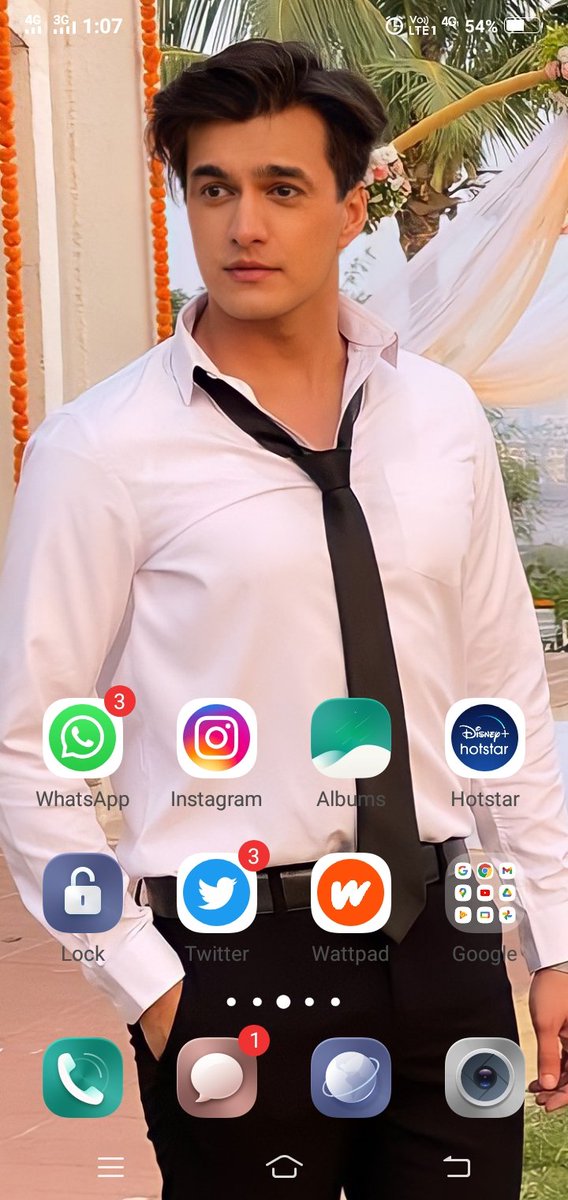 Always waking up with this handsome face😍💗🤤

My wallpaper as i m not getting over from this cool yet hottie look🔥😎

#MohsinKhan #Ita2021 #ITAAwards #ITAAwards2021 #internationaliconicawards #dpiff2022
#IIA8MohsinKhan #iiftaawards2021 #IIFTAMOHSINKHAN #100MostHandsomeMen2021
