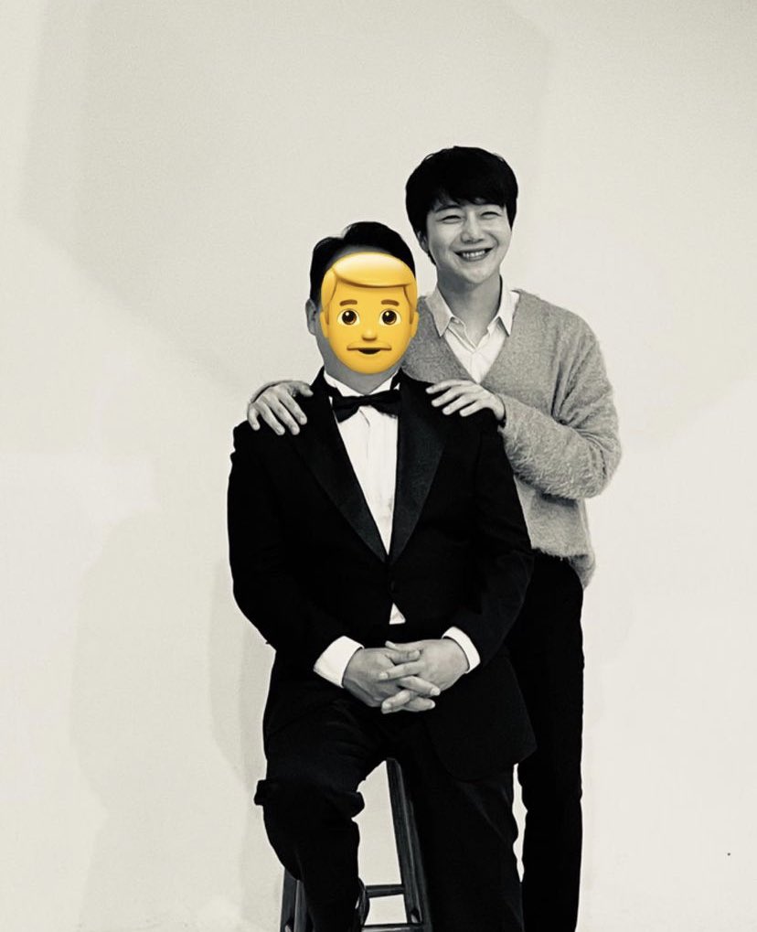 211114 ✰ jinho instagram update

‘thank u to everyone that’ve been waiting for my discharge ☺ i’ve been working hard &amp; spending time with my family (this pic with my dad was taken on my parents 30 years wedding anniv commemoration) lets meet brightly tmr i miss u! see u tmr 💙’