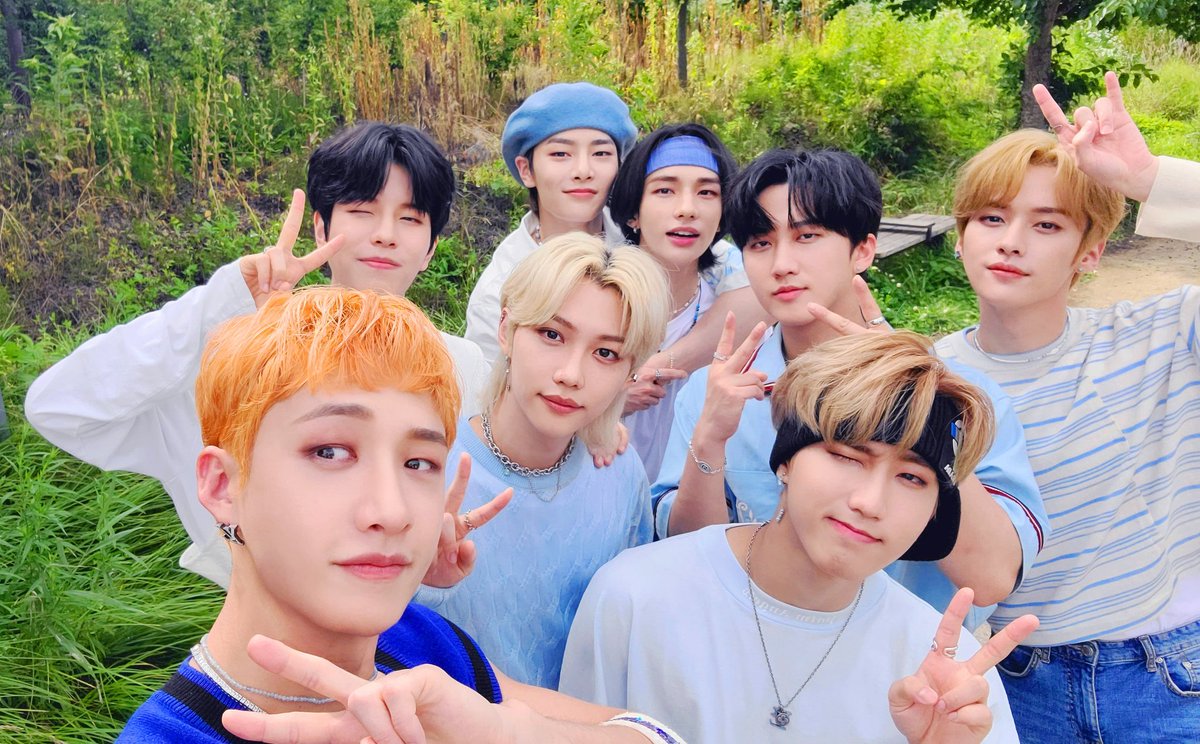 straykids_8__'s tweet photo. Güzellikler ile günaydın 

i vote for #straykids #MAMAVOTE https://t.co/ObpS1jaU4o