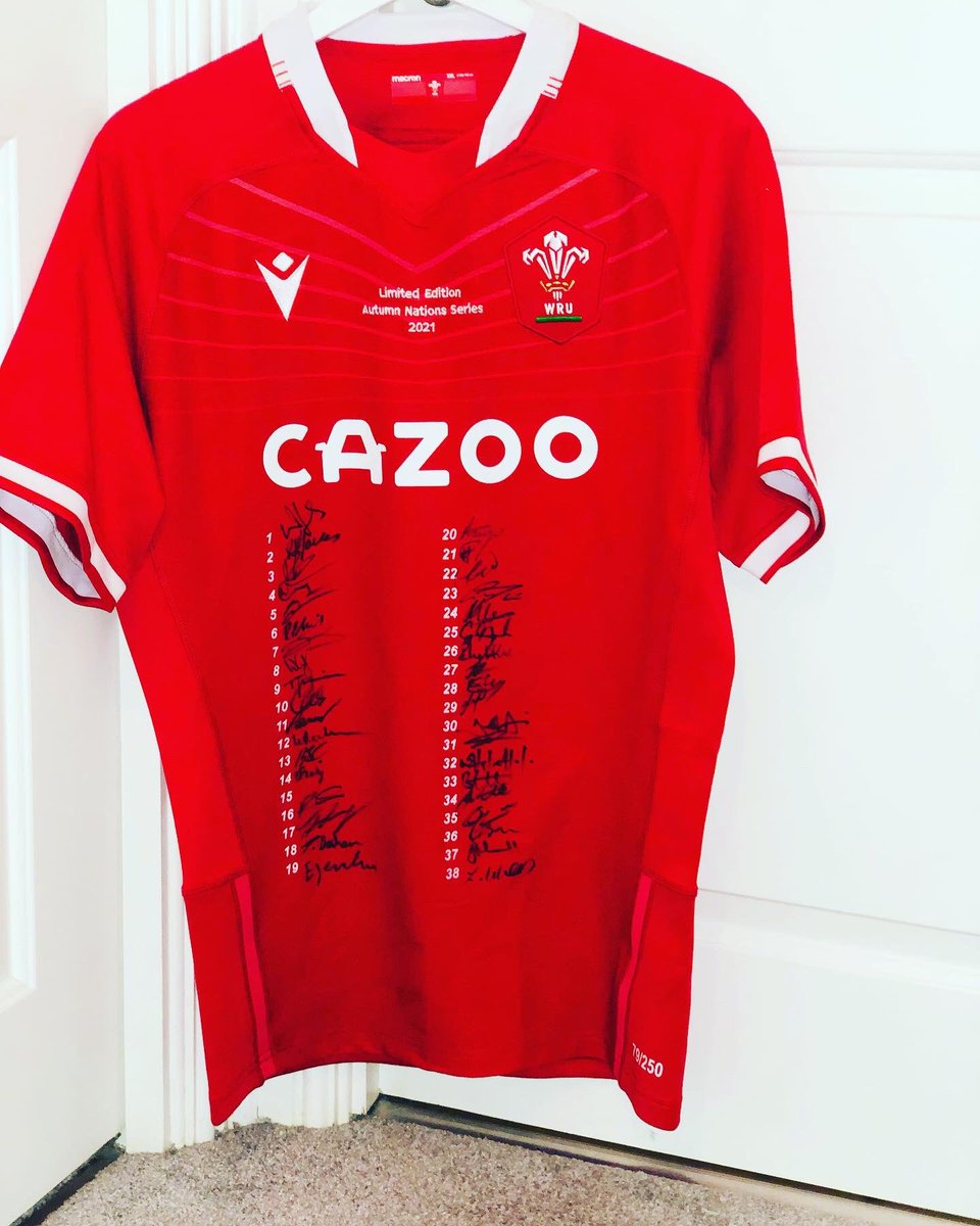 Tom James tweet media