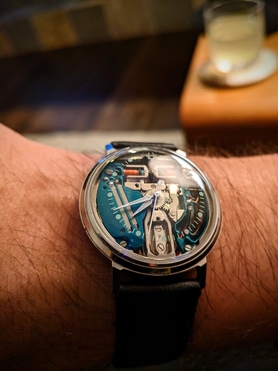 time_norman's tweet photo. The Spaceview and true crime tv.
Its Review:
https://t.co/MwhWaxLzEO
#killingtimewithnorman
#bullova #accutron #spaceview #vintagewatches
#watches #wristwatch #wristwatches #watchesofinsta #watchfam #youtube #wristporn #watchbox https://t.co/y0fLnivvzs