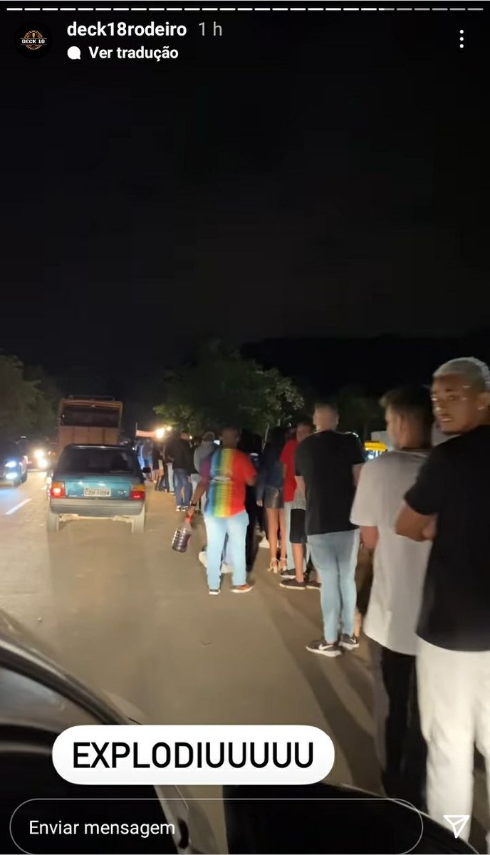 princesadoZF's tweet photo. A fila meu pai amado...
No rolê eu seria o moço com o litrão de bebida! https://t.co/gAUqP4HZrd