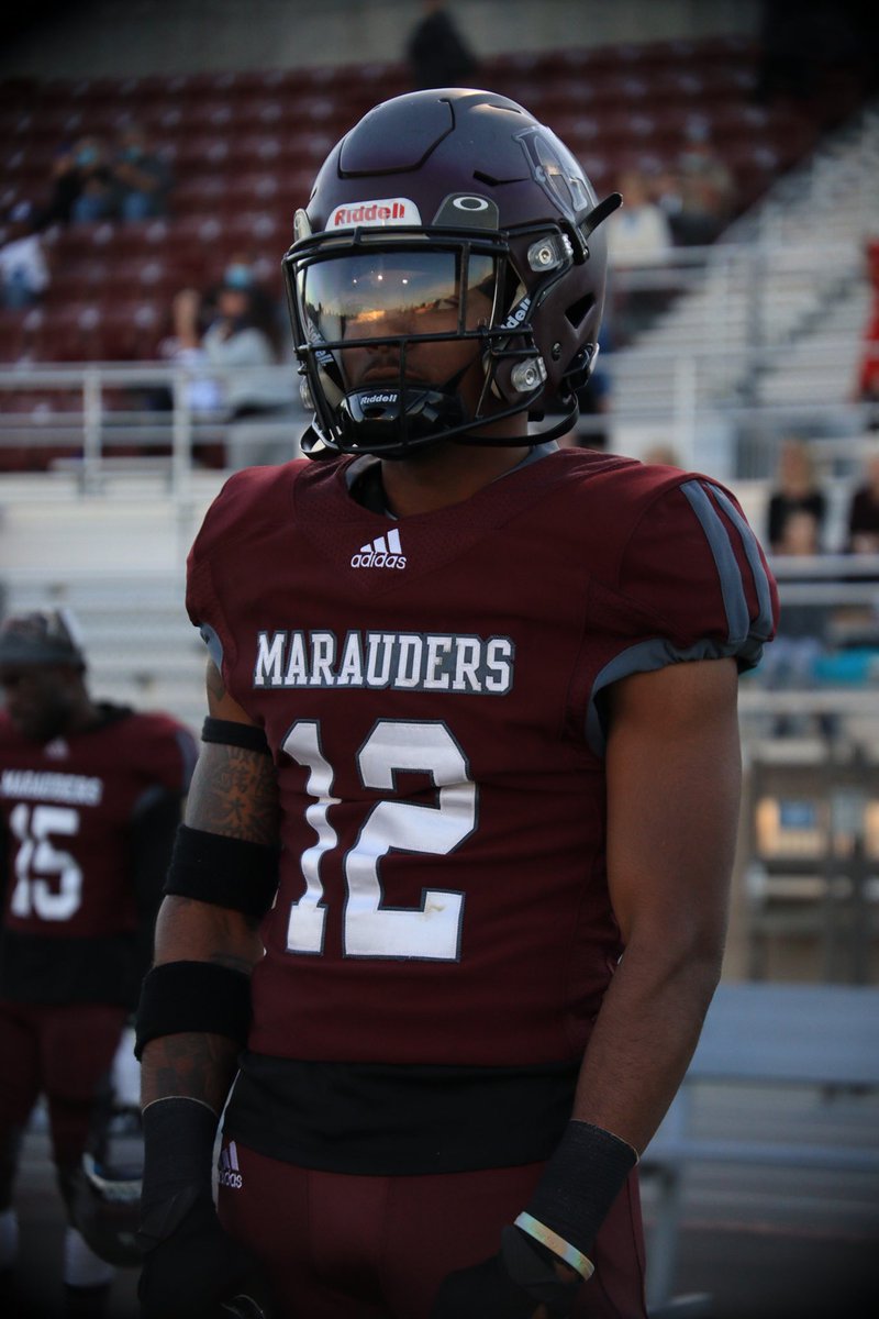 TRUE LOCKDOWN CORNER!! <a href="/JUCOFFrenzy/">JUCO Football Frenzy</a> <a href="/JuCoFootballACE/">JuCo Football Forer</a> <a href="/JucoRecruiting/">JucoRecruiting.com</a> <a href="/BradHoiseth/">Brad Hoiseth</a>
Updated Mid-Season Highlights⬇️⬇️

hudl.com/v/2Ft4f9