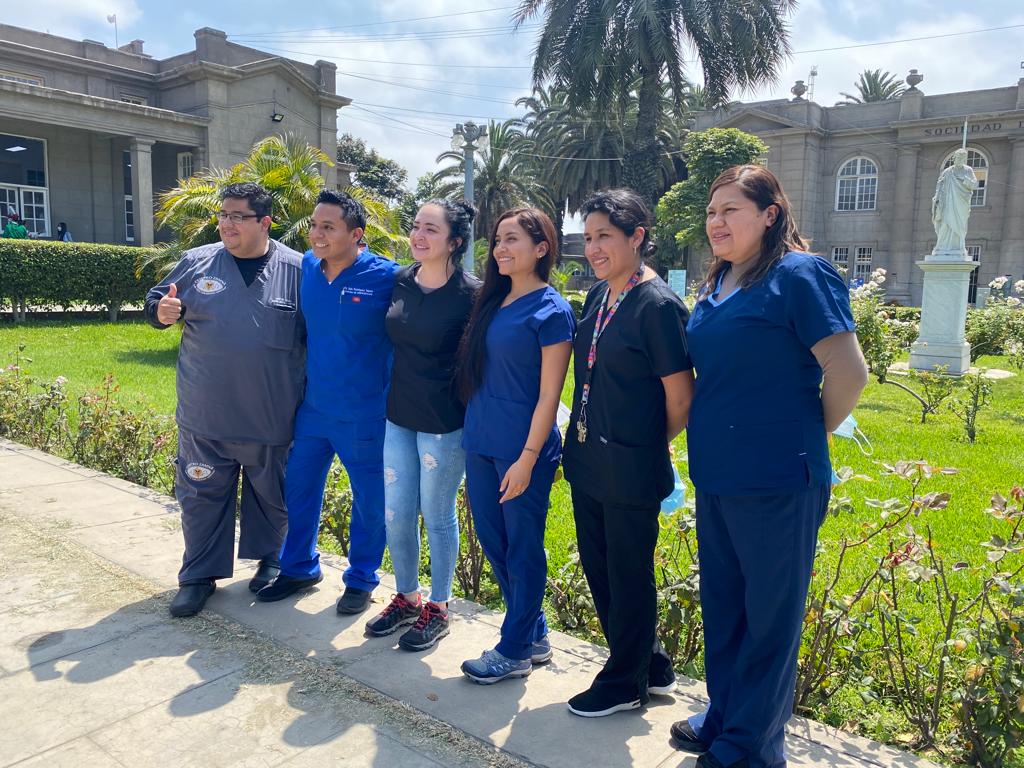 LazaroNury's tweet photo. Estoy muy contenta de empezar formalmente el apasionante mundo del POCUS - Ultrasonido de Emergencia. Aquí algunas fotos de los nuevos fellows, y de los maestros. 😌

#POCUS #emergencymedicine #Emerge #ondasPOCUS #costarica #mexico #peru https://t.co/37xjW0uVzB