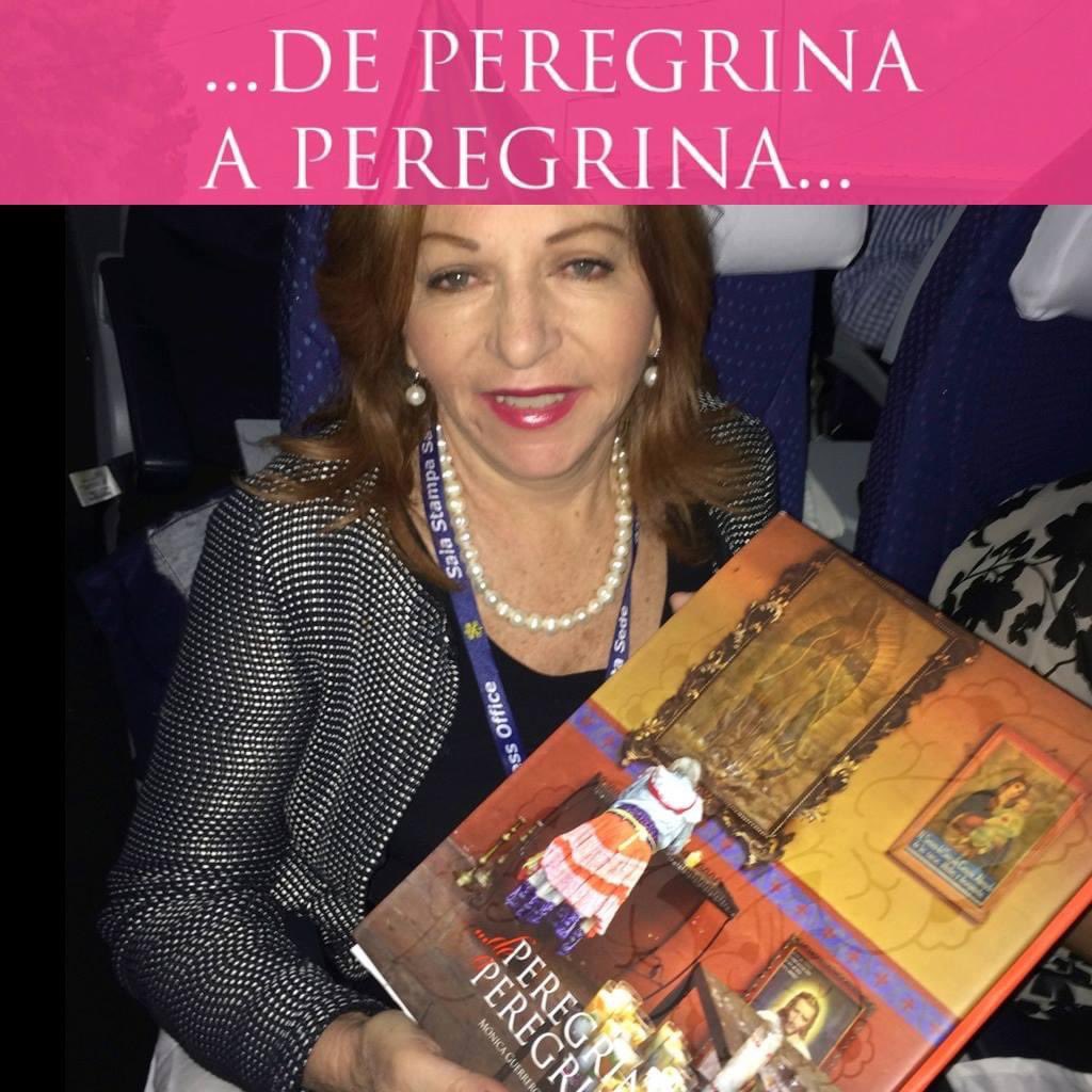 moniquillagro's tweet photo. Querida @valealazraki felicidades por tan merecida condecoración por tu impecable trayectoria, en manos de SS @Pontifex_es .
Te mando un abrazo grande con mucho cariño, #deperegrinaaperegrina.
Bendiciones https://t.co/oOhEylbR2i