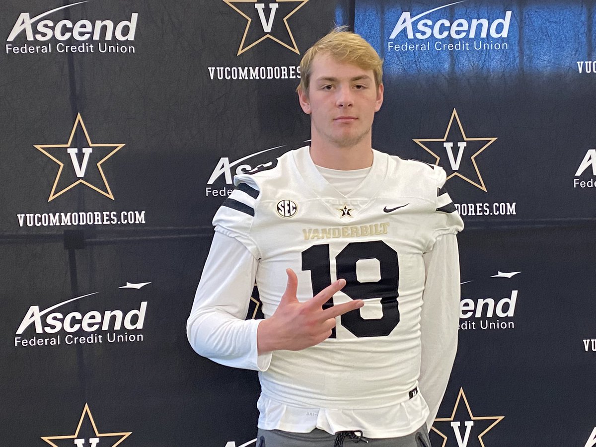 Jack Kinsey-6'6" 240 lb TE tweet media
