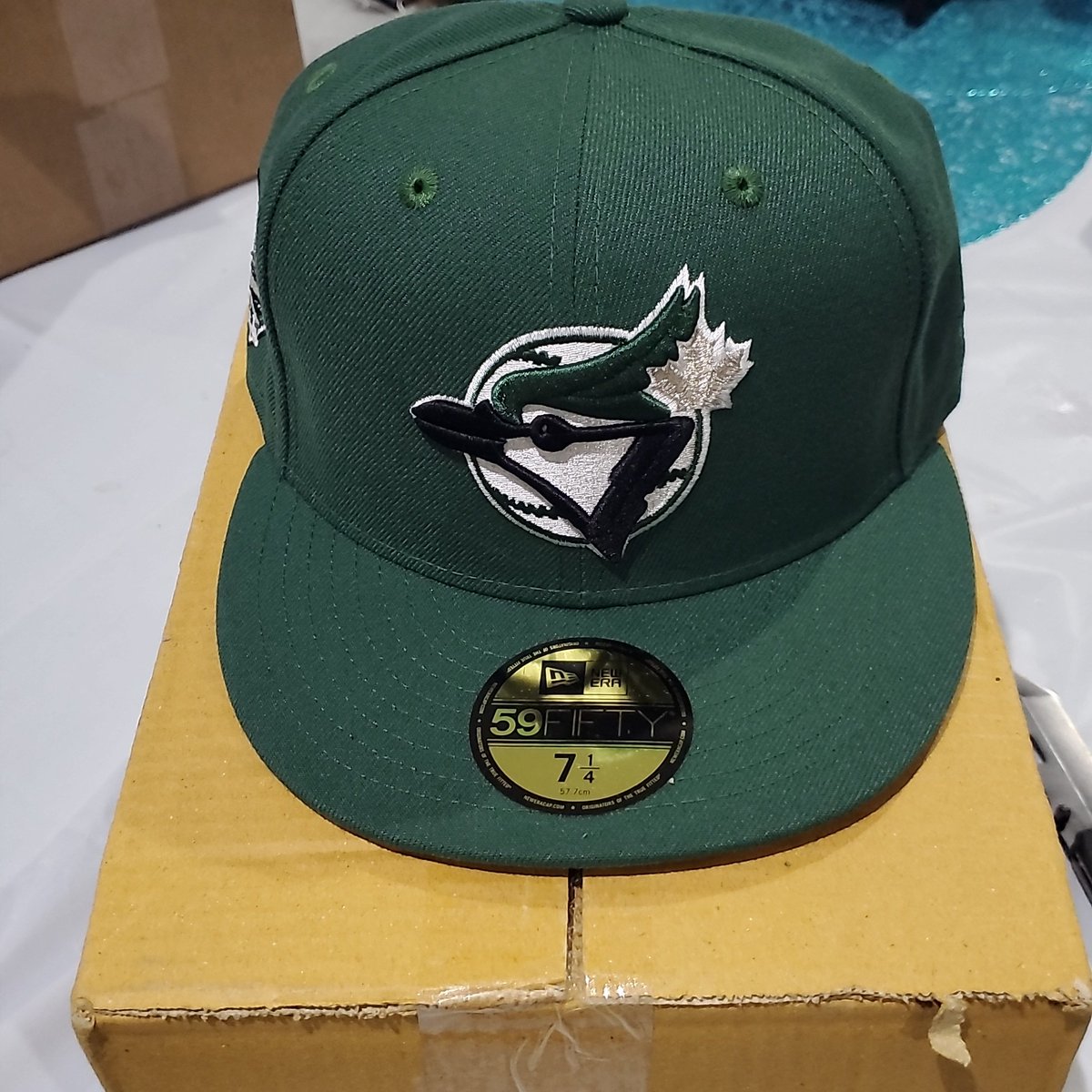 tripleDfitteds's tweet photo. @HatAddicts Tie between these 2 https://t.co/w2LY8w7Gx9
