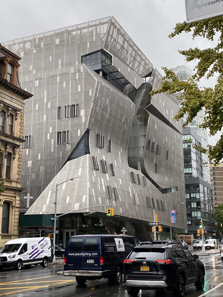 Cooper Union campus (iPhone)

#nyc #modernbuildings #architecture #rain #downtownbyc