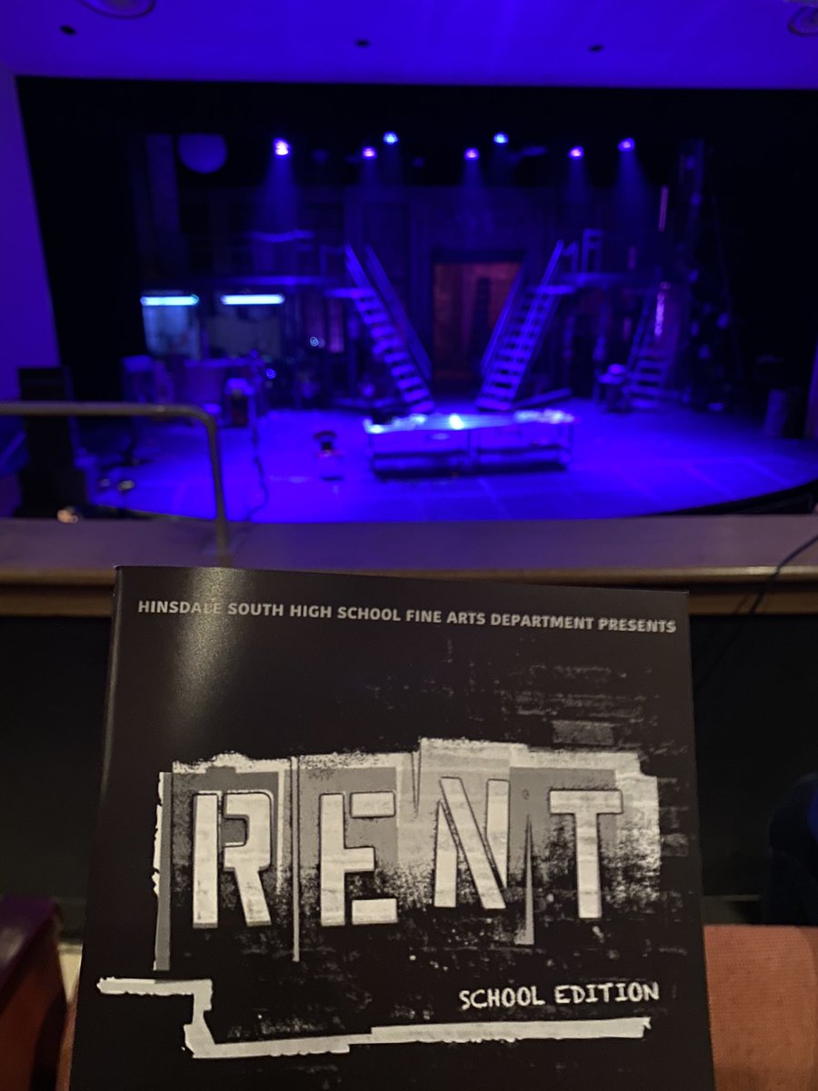 emartzolf's tweet image. Absolutely amazing night watching the HSHS production of RENT!  The talent of our students never ceases to amaze me!