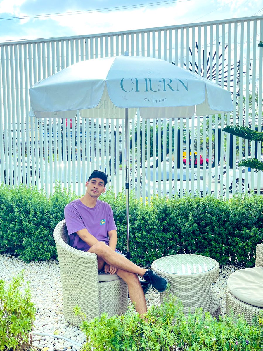 BarBeerry's tweet image. เที่ยวคาเฟ่ กันครับ 😍