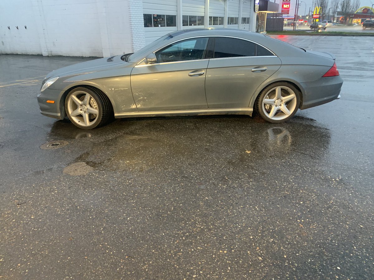 HansensHemp's tweet photo. Just listed my #cls55 #amg in Langley bc Canada. 14,900 cad. Its worth about 25,000 fire sale!! https://t.co/uXs5o75UMe