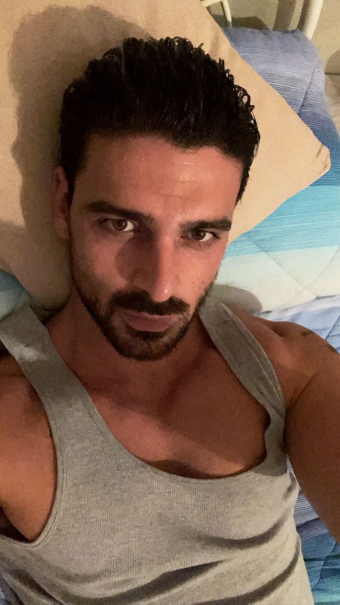 Michele Morrone Official (@michelemorroner) on Twitter photo 