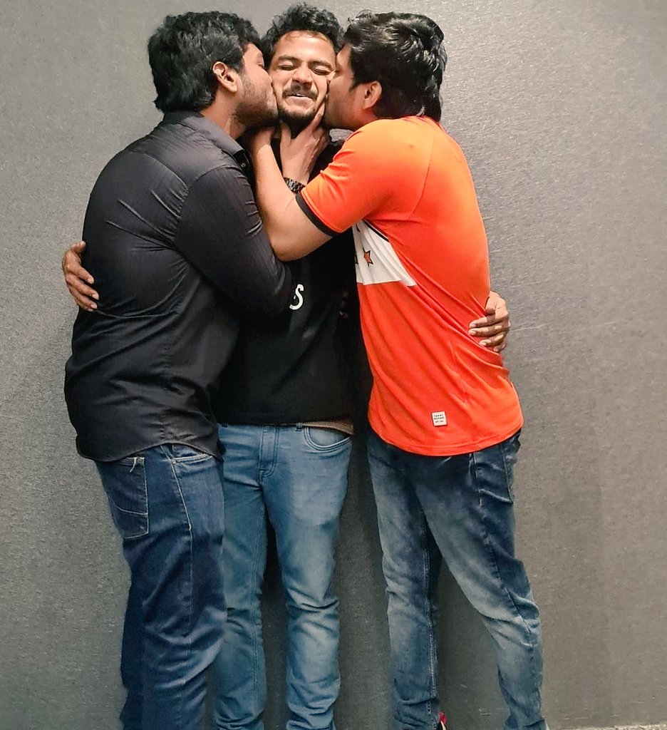 LingalaOmkar's tweet photo. #MrCoolShannu ❤❤❤ Who loves this trio retweet https://t.co/dOMLLNgfUS