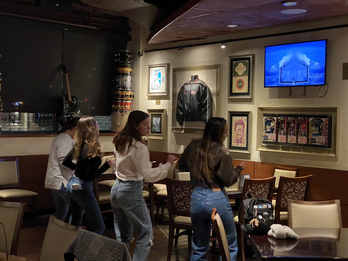 BHSTRAVEL2's tweet photo. Hard Rock Cafe and impromptu Cupid Shuffle. #bhsboston1121 https://t.co/11XkUlAozV