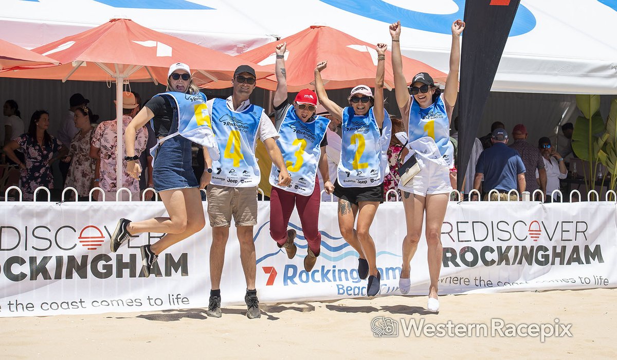 WesternRacepix's tweet photo. ISOLA BAY takes out the 1st race at today's Channel 7 Rockingham Beach Cup! #WesternRacepix #RockinghamBeachCup
More πΈ https://t.co/XhRFkjHRjP https://t.co/0ZpFcQpewP
