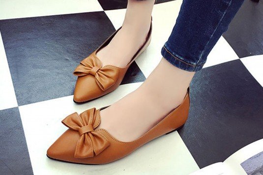 Shoes_Mart1's tweet photo. 👟Shoes👠

A correct pair of shoes can easily define your personality as it is an extension of your taste and fashion sense!

➡️Follow For More Details.

#competition #influencer
#influencermarketing
#fridayfeeling 
#MondayMotivation https://t.co/55LK4vOEMA