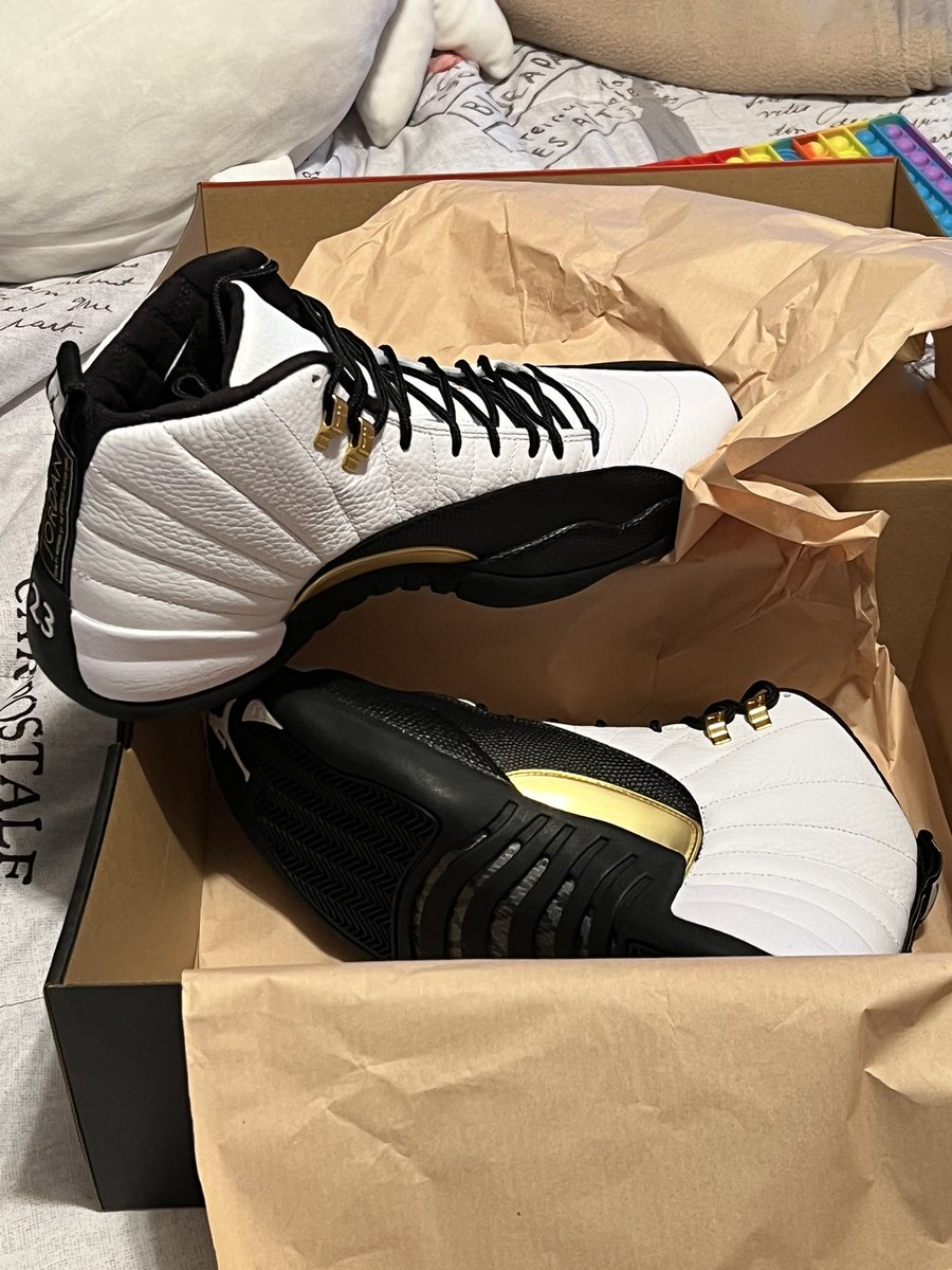 SexyLilDaddy23's tweet photo. I Love #Retro12s βοΈπ€βͺοΈ https://t.co/wiOplQqJAg