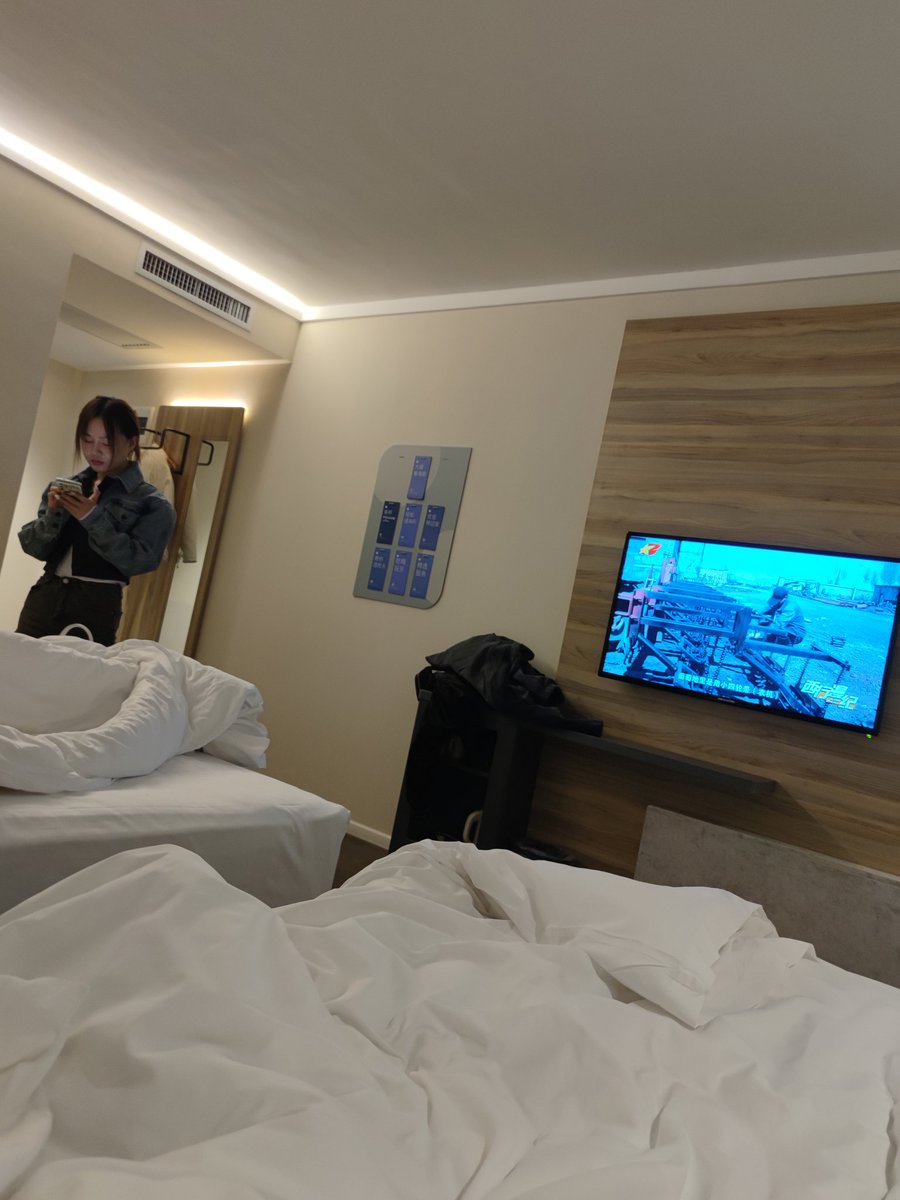 Torch1208's tweet photo. 所谓的2000大洋人物，感觉也就那样 https://t.co/E0W0JEn52R