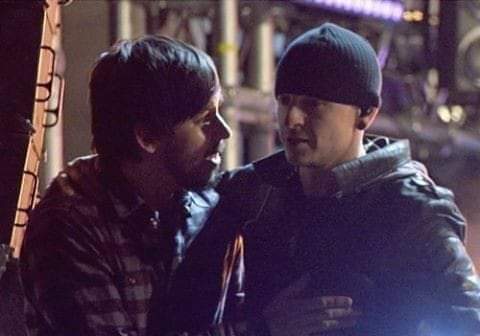 BinneyLouise's tweet photo. Happy #officialbennodaday
#brothersforever
#mikeandchester
β€β€β€πΉπ€ https://t.co/X9860uR70A