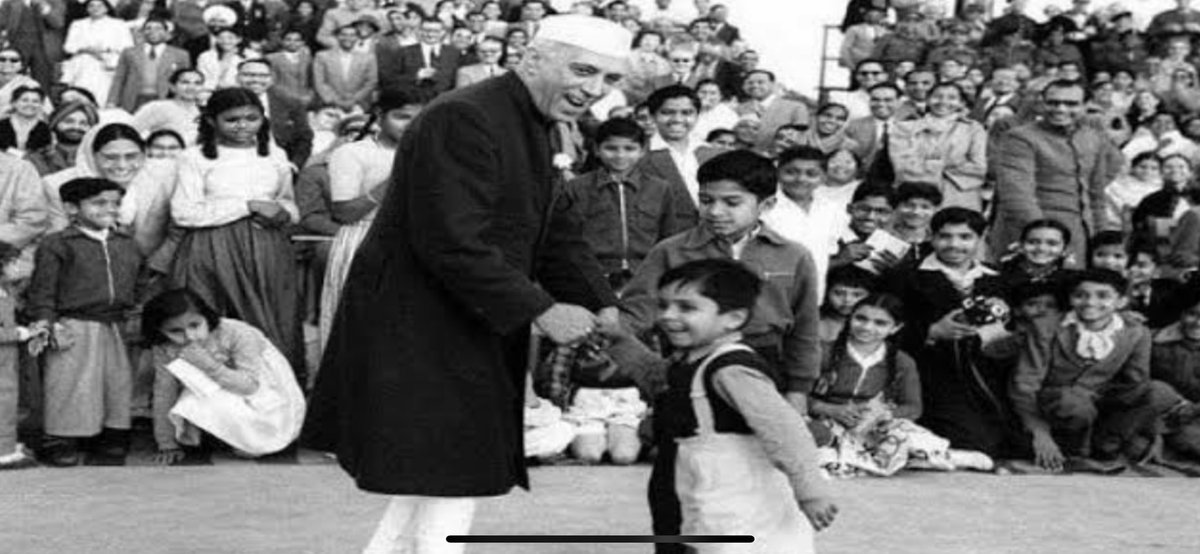 Nischal39967695's tweet photo. बाल दिन https://t.co/d3YaTu6mcM