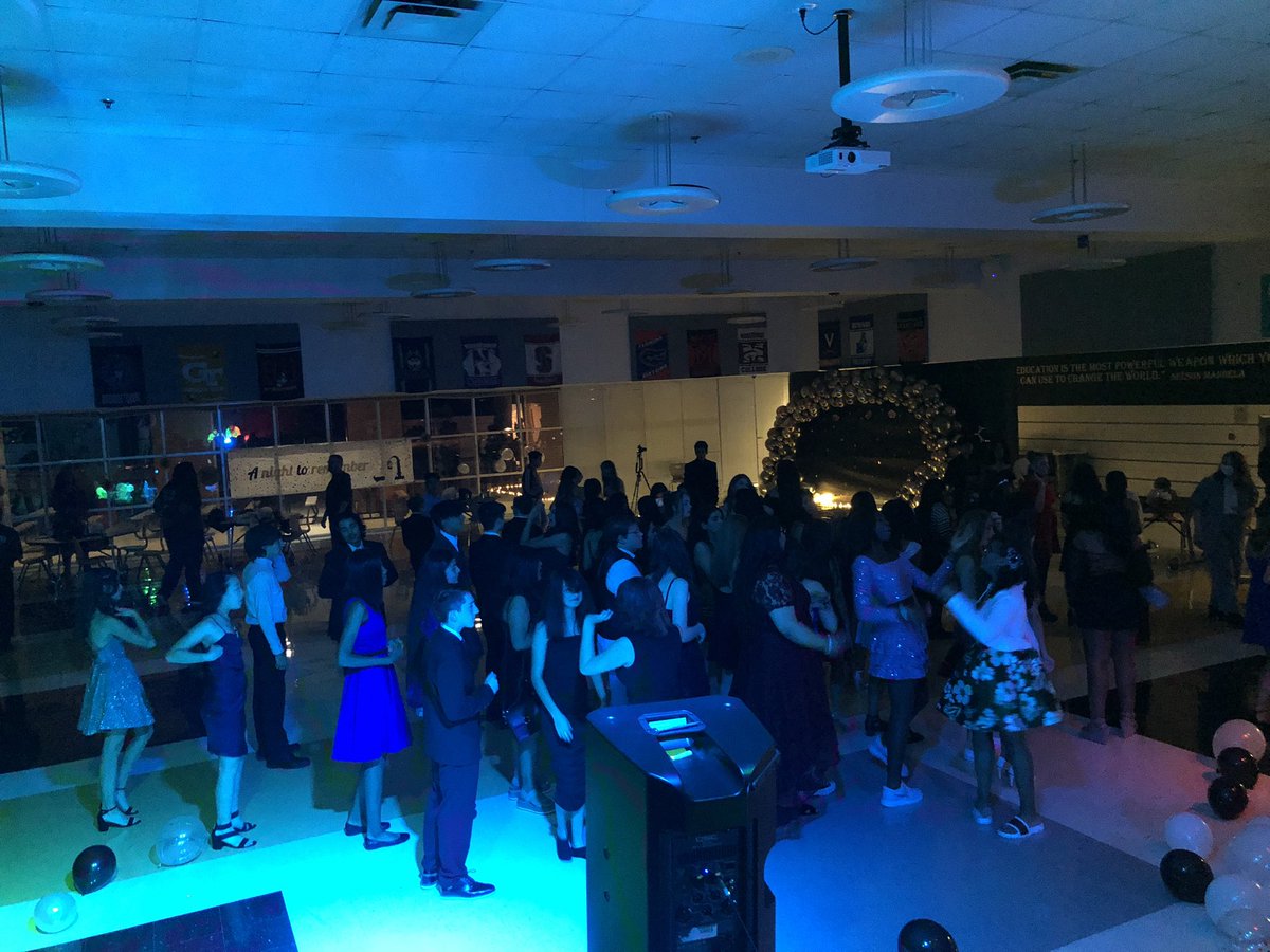Keller Collegiate Academy Student Council tweet media