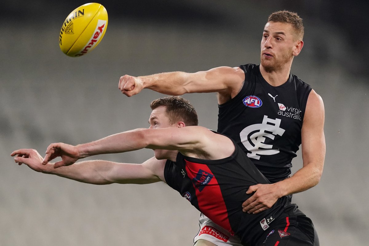 superfooty's tweet photo. BREAKING: Carlton defender Liam Jones has sensationally retired rather than take the Covid vaccine in a decision that will cost him almost $500,000, reports @RalphyHeraldSun

Story: https://t.co/pAEPJ3ArrJ https://t.co/jpBk91slKr