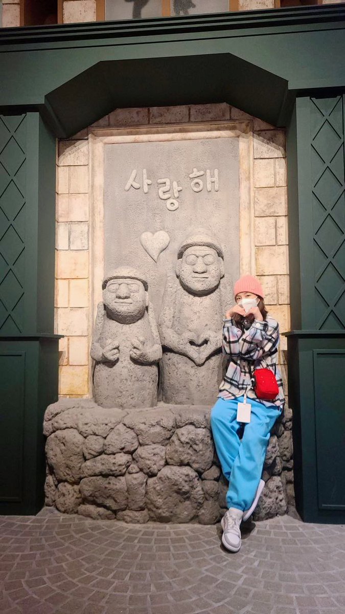 krungy21's tweet image. D as in Dara~!!! #TouristDaraInJeju #bdayweek 🎂 맛있는 음식 정말~ 많이 먹었다~!!! 🤤😋😋😋 배터져 배터져~ 이틀내내 호텔안에서만 관광했는데도 못가본곳이 남았다😭 다음엔 더 긴 휴식이 주어지길~ 그래도 행복했당~😍😋🎊🎉