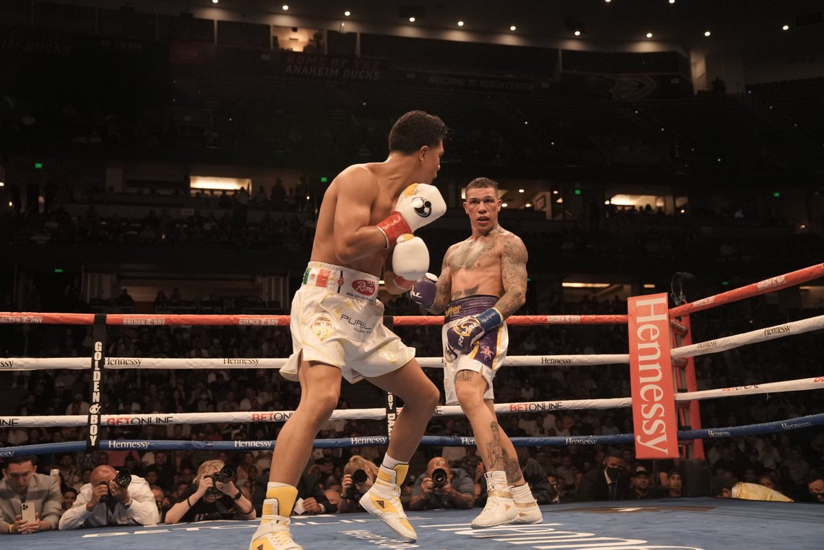 GoldenBoyBoxing's tweet photo. They gave us a WAR!!! 🇲🇽🔥🇵🇷

#MunguiaRosado @DAZNBoxing https://t.co/zeos2TI2Fy