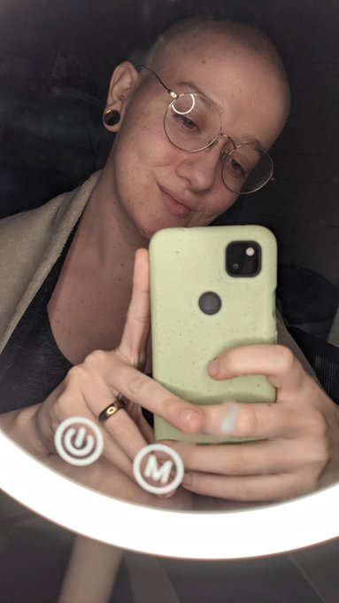 Shaved my head today to say thank you to all my awesome followers on chaturbate! You guys are the best<a href="/tag/piercings"class="tags"><span>#piercings</span></a><a href="/tag/trans"class="tags"><span>#trans</span></a><a href="/tag/nonbinary"class="tags"><span>#nonbinary</span></a>