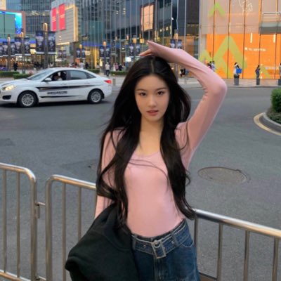 Lisa77923284's tweet photo. #新头像 https://t.co/ECUfcEKLPz