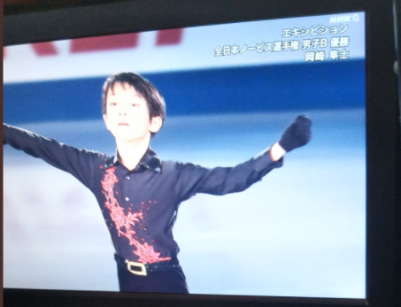 E0FLKni9bZpbV1b's tweet photo. 10歳でこの演技...すごい子がいるもんだな。これからが楽しみね💕
#NHK杯フィギュア 
#岡崎隼士 https://t.co/vAjbDiJZq4