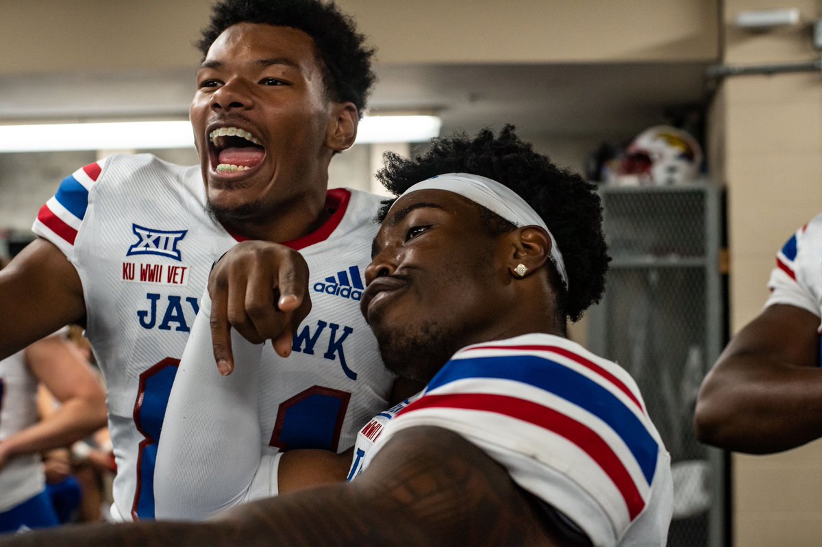 KU_Football's tweet photo. All 😁 over here https://t.co/e8uxrME8sM