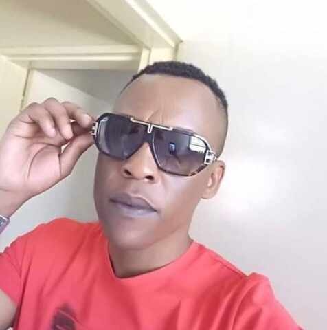 MeselaneRobert's tweet photo. HBD...Tman..God of Mount Zion bless u en ur family
Hebrews 4:7..🥳🥳🥳🎂🎂🎂🥂 https://t.co/J9nbHMoUsO