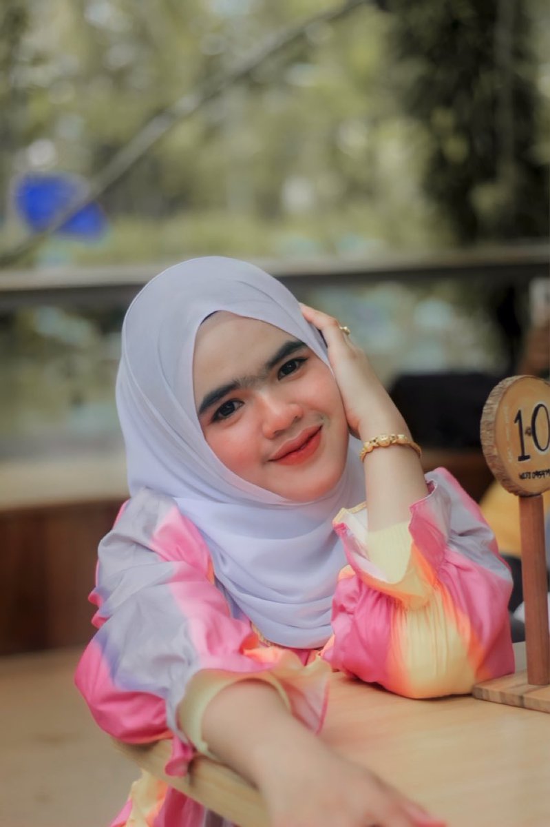 •• หลงรักไปเเล้วอ๊ะ 🤍🌈