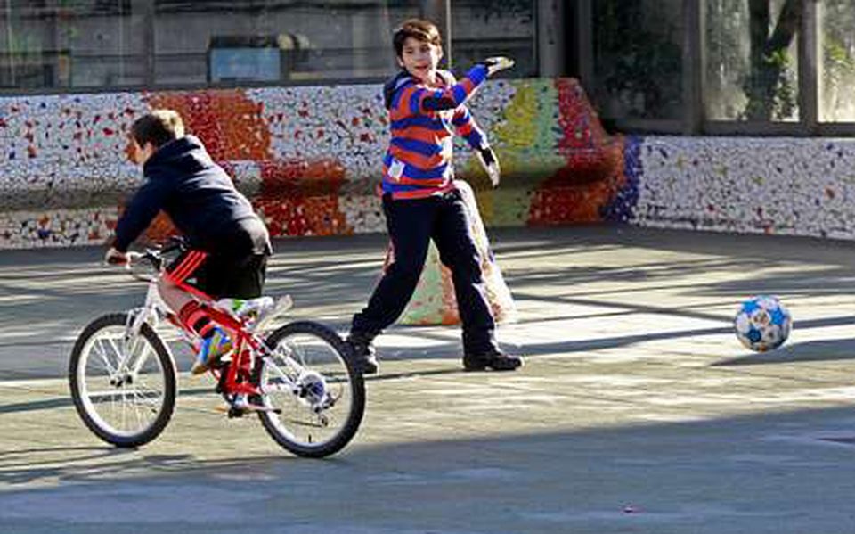 vozvigo's tweet photo. Más bicis, tren a Bouzas, tranvías... tic tac, tic tac https://t.co/EPZANgXJR4 https://t.co/A1GIsAc5EO