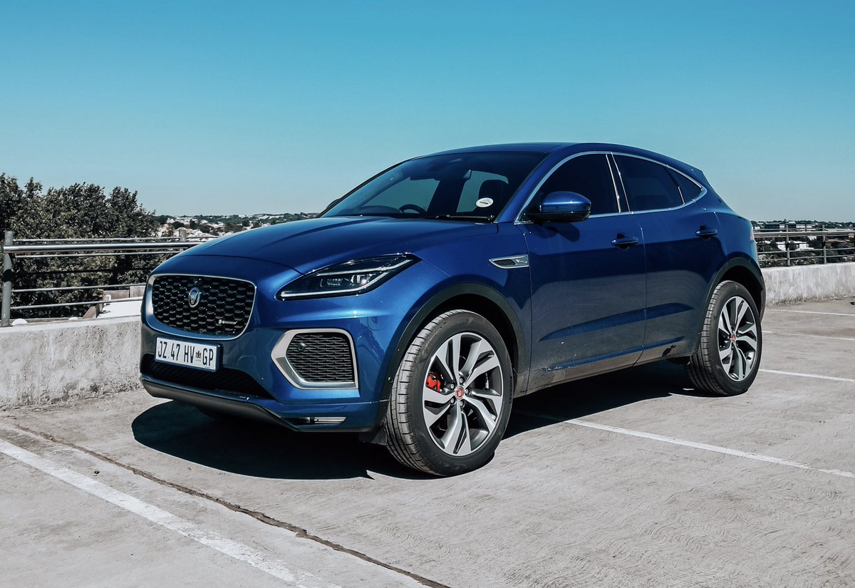khuleonwheels's tweet image. Certain price points naturally depict a higher level of scruitinty and the #JaguarEPace that we are saying goodbye to today, makes a very good case of its premium stature. The time we have spent in it has highlighted an overall refined cabin and ride quality…

#Jaguar #EPace