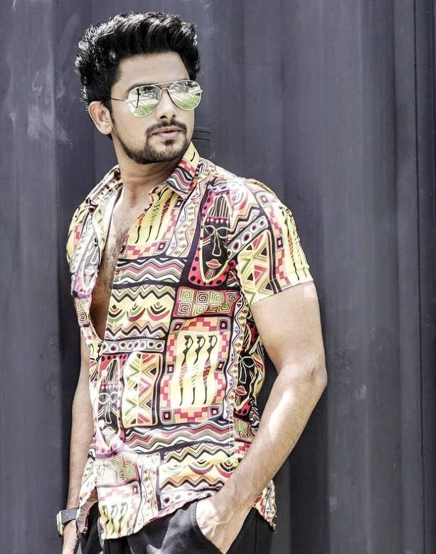 pagadalapavan00's tweet photo. Man Of MASSES..... ❤️🔥💥

#BB5SensationVJSunny 
#VJSunny #BiggBossTelugu5 https://t.co/8ph84Wvjf2