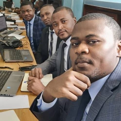Manitu_Mantoto's tweet image. Dans la vie, rien n'arrive à quelqu'un qui n'est pas apte à supporter naturellement. @AAE_ENA_RDC #modulemanagement
#Enardc