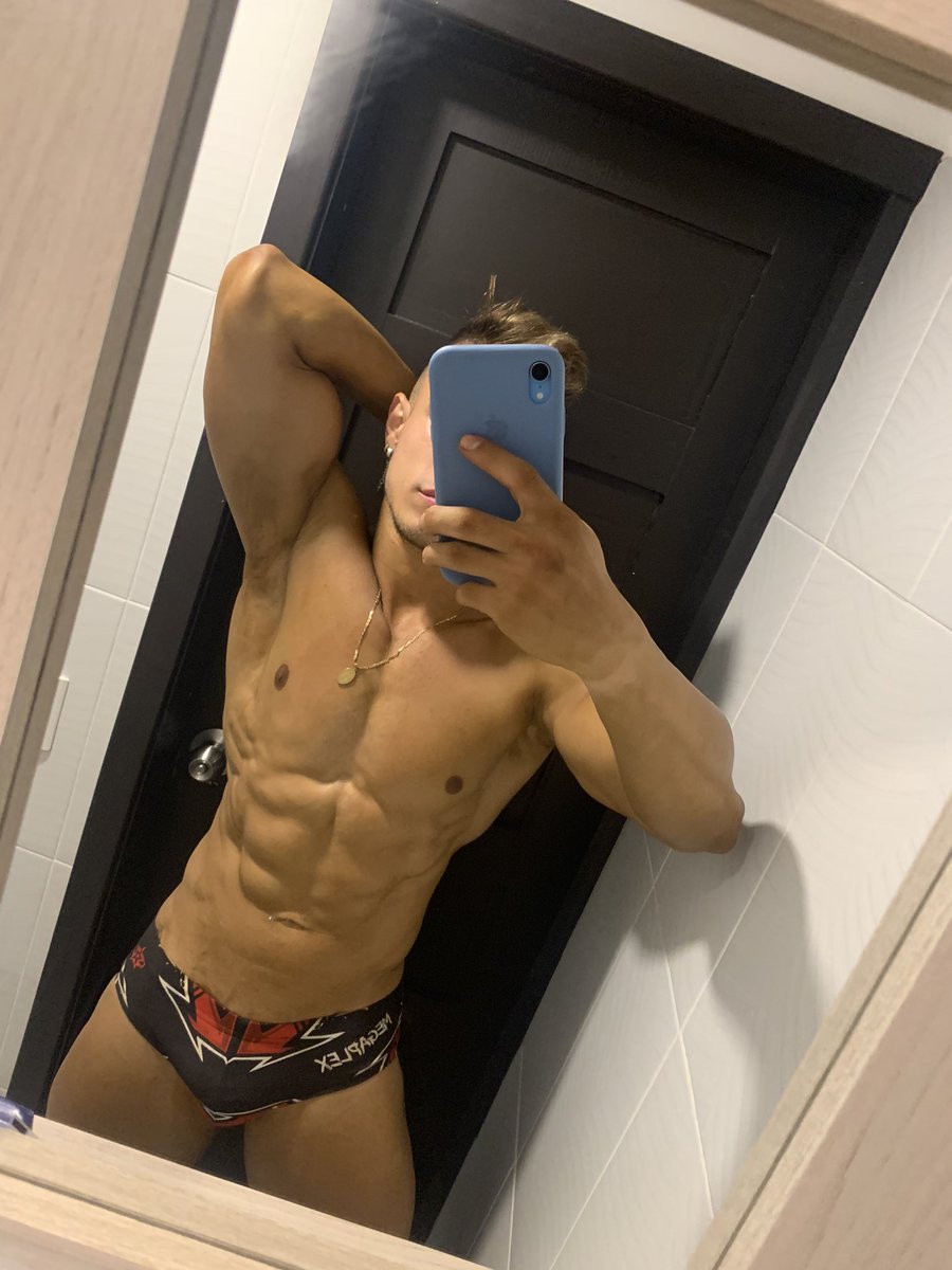 dimitri_caruso_'s tweet photo. Wanna see more... Watch this and more nude pics on my #onlyfans
#link : https://t.co/PZMZ1iTjyx
#onlyfansargentina #onlyfansmx #onlyfansspain #onlyfanscol #nakedlife #hotpic
#LINKINMYBIO https://t.co/B57ct4zm4L