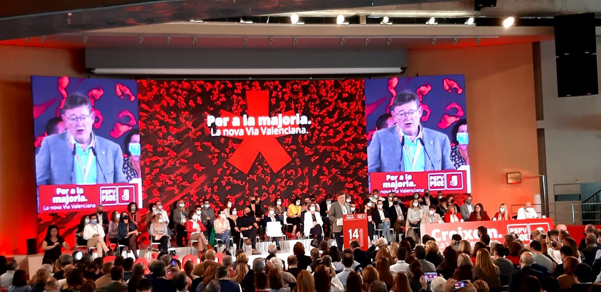 joseradrec's tweet photo. Últim dia
del congrés de la unitat.
La Via valenciana,
persones amb Trellat. https://t.co/DG4YTNnZpa