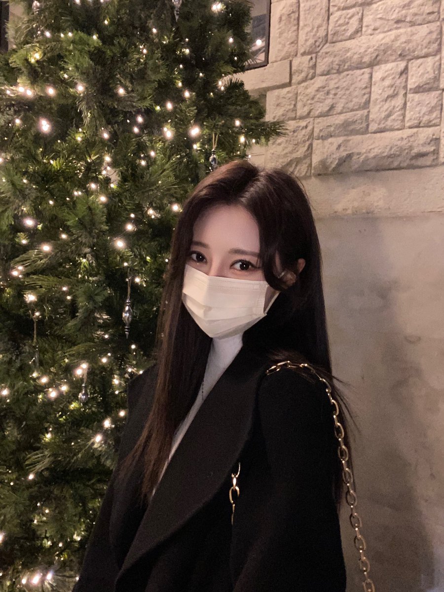 PURPLEBECK1's tweet photo. 우리 맏언니와 데이투♥️
.
.
.
#퍼플백 #세연 #purplebeck #seyeon #데이트with❤️ #룸메즈
#맏막내즈 https://t.co/EhGGo106bF