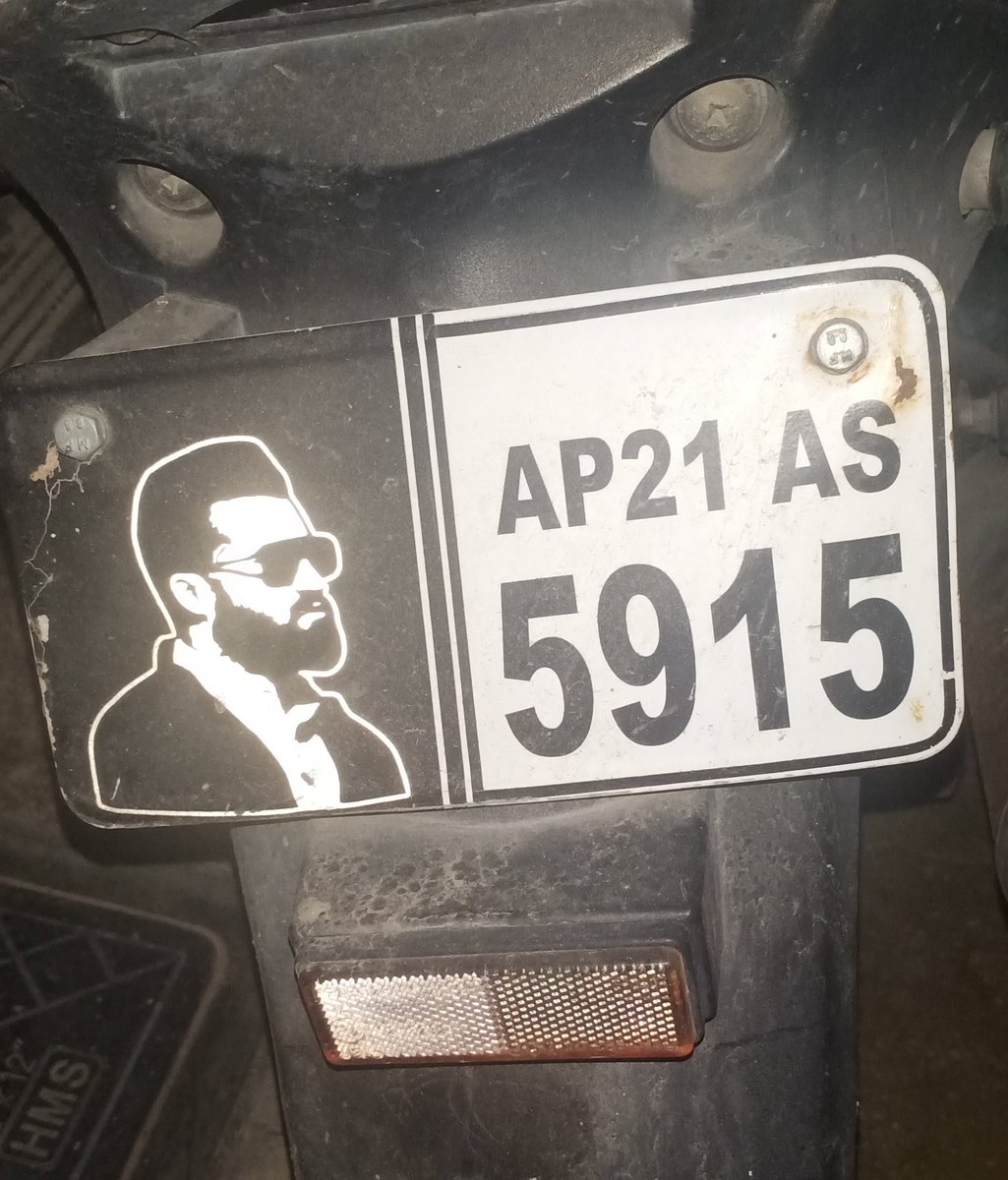 CeededKingNTR's tweet photo. Offline @tarak9999 >>>>
#KomaramBheemNTR
#ManOfMassesNTR
#JrNTR #RRRGlimpse #RRRSecondSingleUpdate #RRR https://t.co/XMMtYfDlws