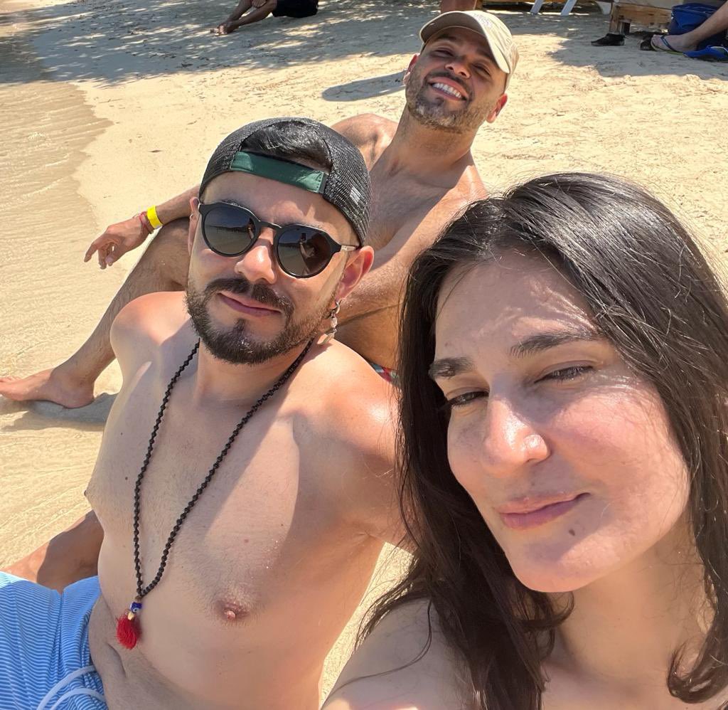 carlitosvargasm's tweet photo. En #Colombia se pasa bueno. Me vine con un parche de amigos a #Cartagena y estuvimos en #Islabela en #IslasDelRosario https://t.co/D3CpdSJzeN