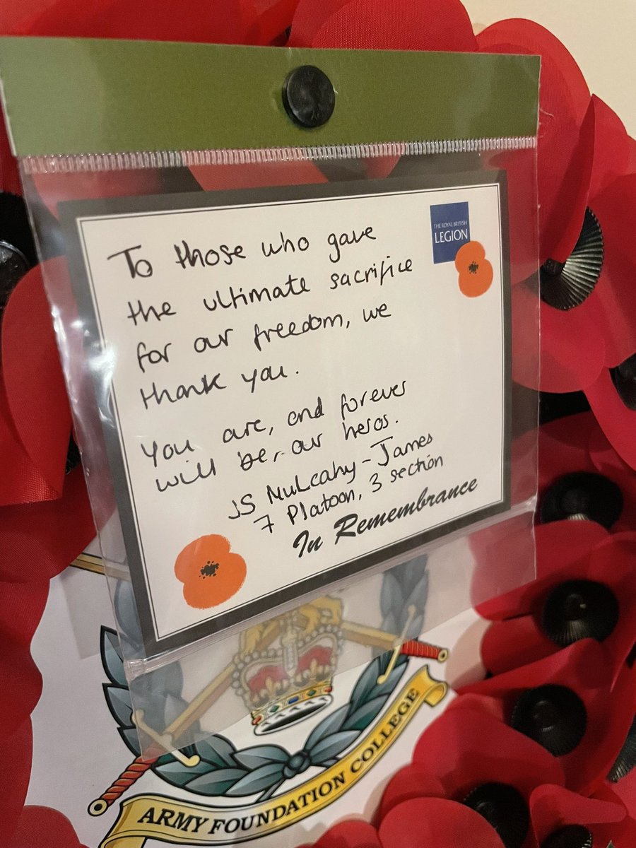 CO_AFC's tweet photo. This morning, I laid a wreath on behalf of the College at the spectacular Harrogate Cenotaph. I did so beside @MayorHarrogate and representatives from @RoyalNavy and @RoyalAirForce. Thank you to JS Mulcahy-James who wrote the dedication. #WeWillRememberThem https://t.co/BQ54vF0Hlo