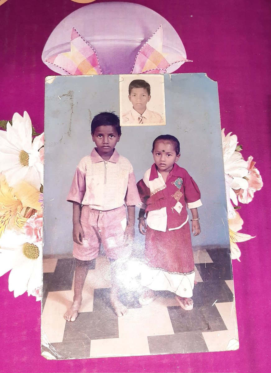 vinodkumar619v's tweet photo. #HappyChildrensDay guys 🤗🤗
In my childhood memories pics😜😜
#lazyguy mee💯 https://t.co/EwQe3Q8w5I